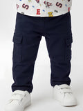 GUESS JEANS CARGO CON TASCONI. COTONE.