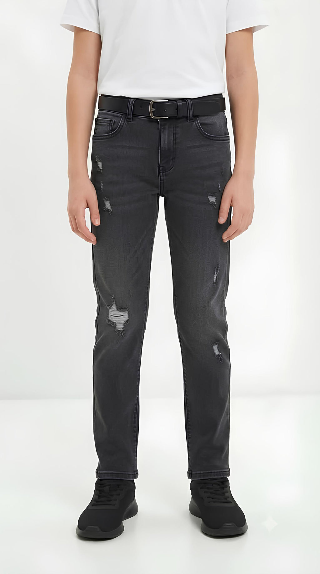 SARABANDA JEANS CON STRAPPI RAGAZZO. COTONE.
