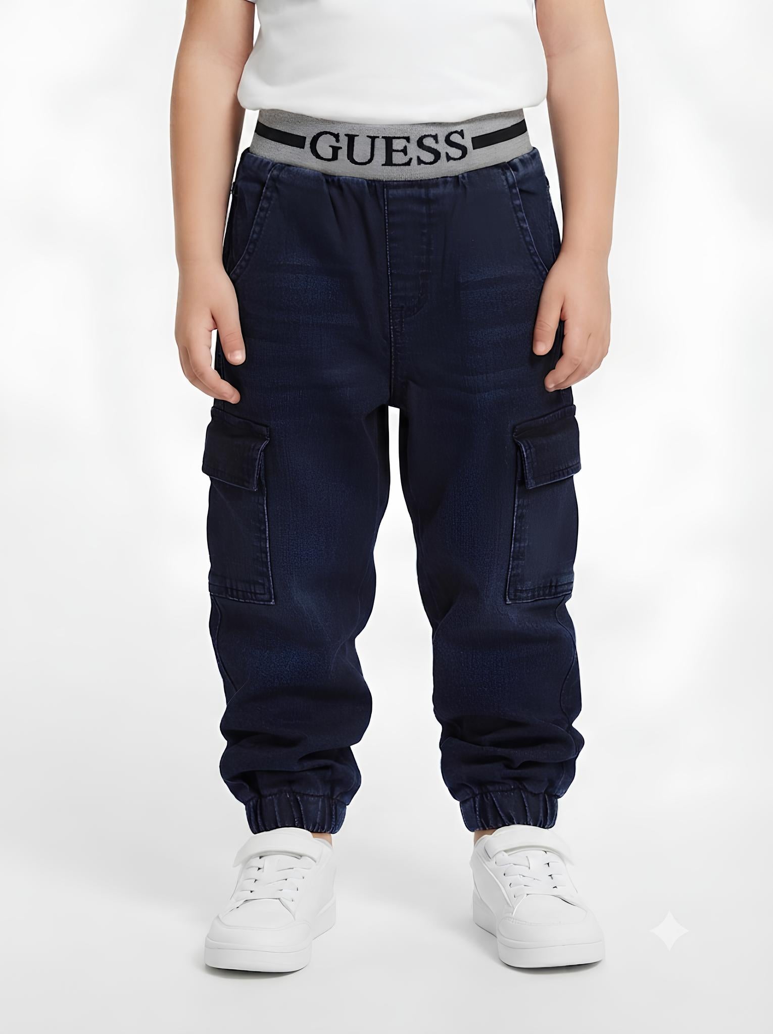 GUESS JEANS CARGO BIMBO OVERSIZE FIT. COTONE.